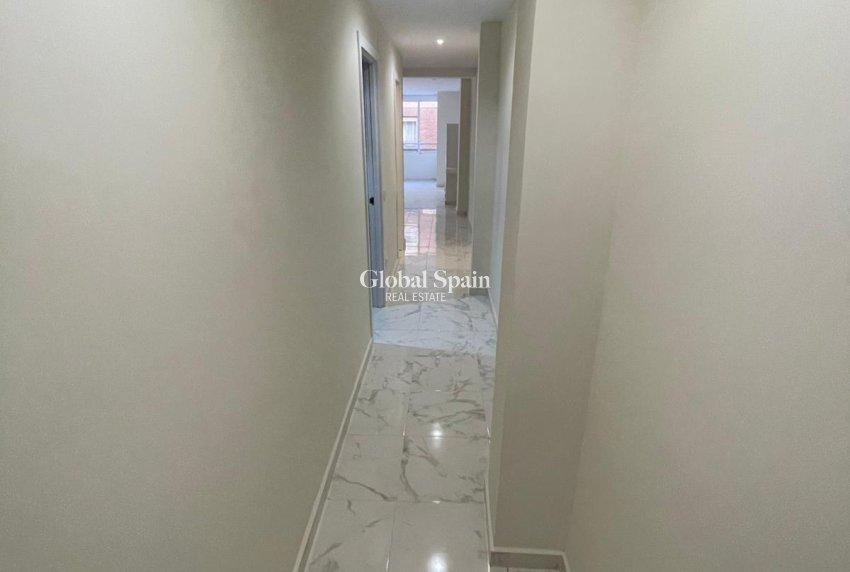 Wiederverkauf - WOHNUNG -
TORREVIEJA - Costa Blanca