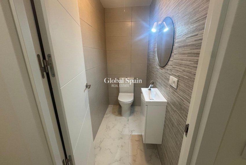 Wiederverkauf - WOHNUNG -
TORREVIEJA - Costa Blanca