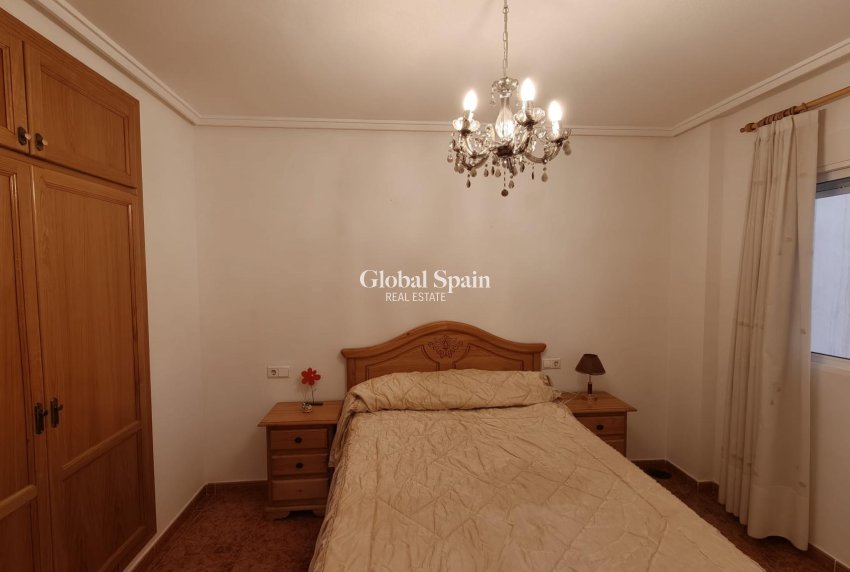 Wiederverkauf - WOHNUNG -
TORREVIEJA - Costa Blanca