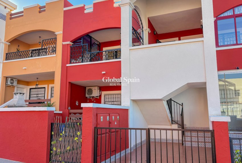 Wiederverkauf - WOHNUNG -
TORREVIEJA - Costa Blanca