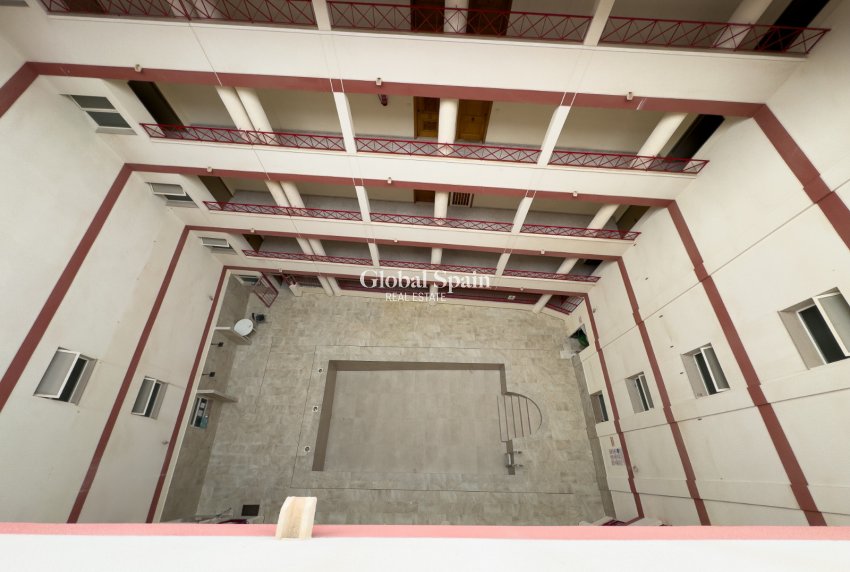 Wiederverkauf - WOHNUNG -
TORREVIEJA - Costa Blanca