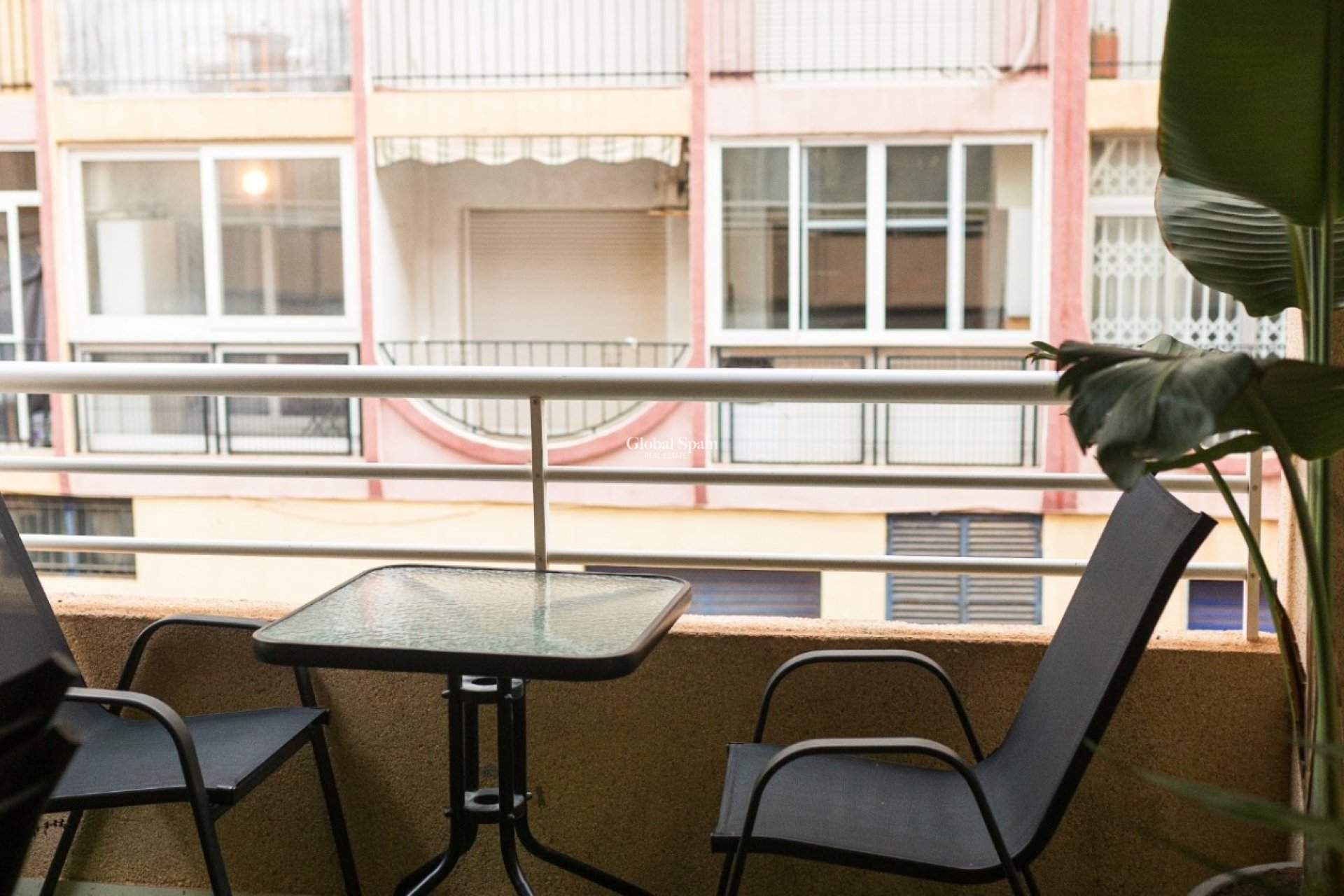 Wiederverkauf - WOHNUNG -
TORREVIEJA - Costa Blanca