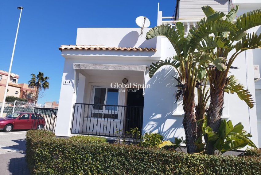 Wiederverkauf - WOHNUNG -
TORREVIEJA - Costa Blanca