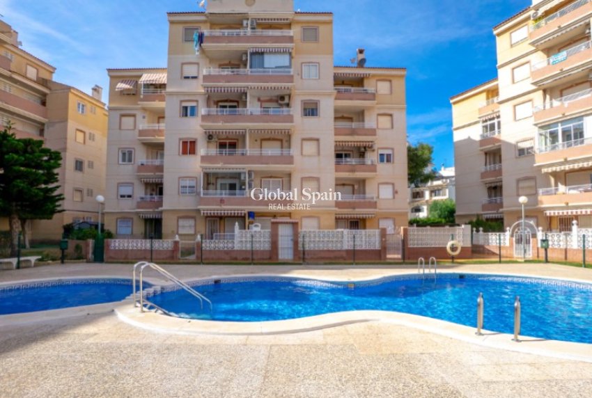 Wiederverkauf - WOHNUNG -
TORREVIEJA - Costa Blanca
