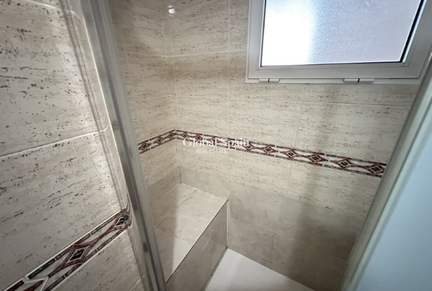 Wiederverkauf - WOHNUNG -
TORREVIEJA - Costa Blanca