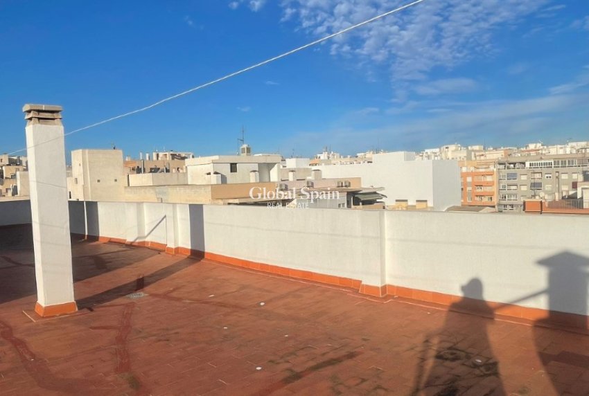 Wiederverkauf - WOHNUNG -
TORREVIEJA - Costa Blanca