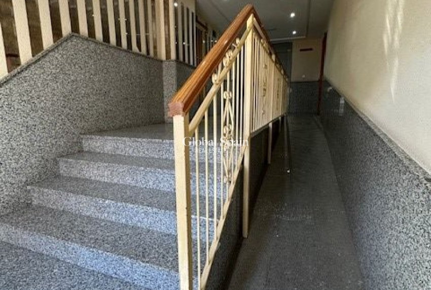 Wiederverkauf - WOHNUNG -
TORREVIEJA - Costa Blanca