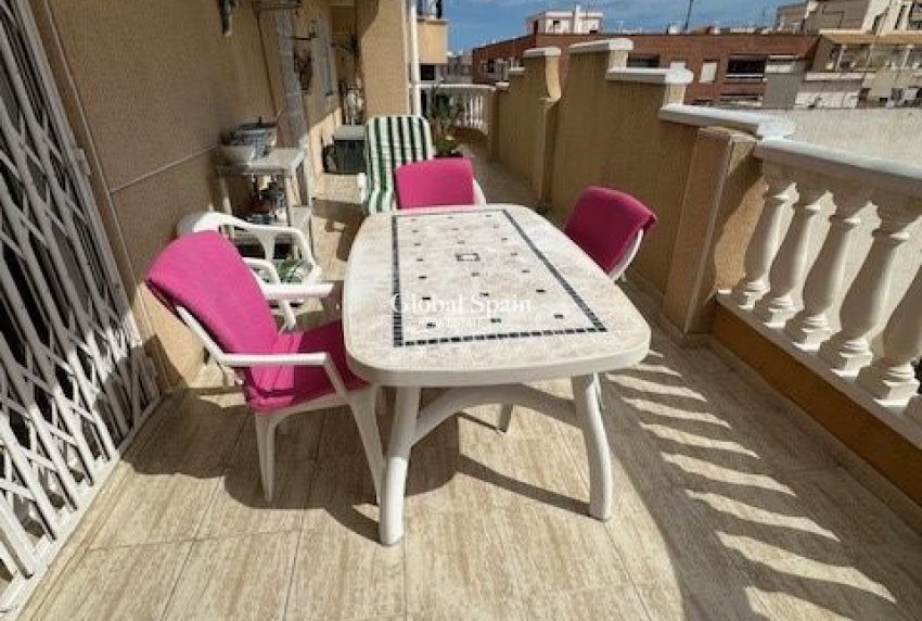 Wiederverkauf - WOHNUNG -
TORREVIEJA - Costa Blanca