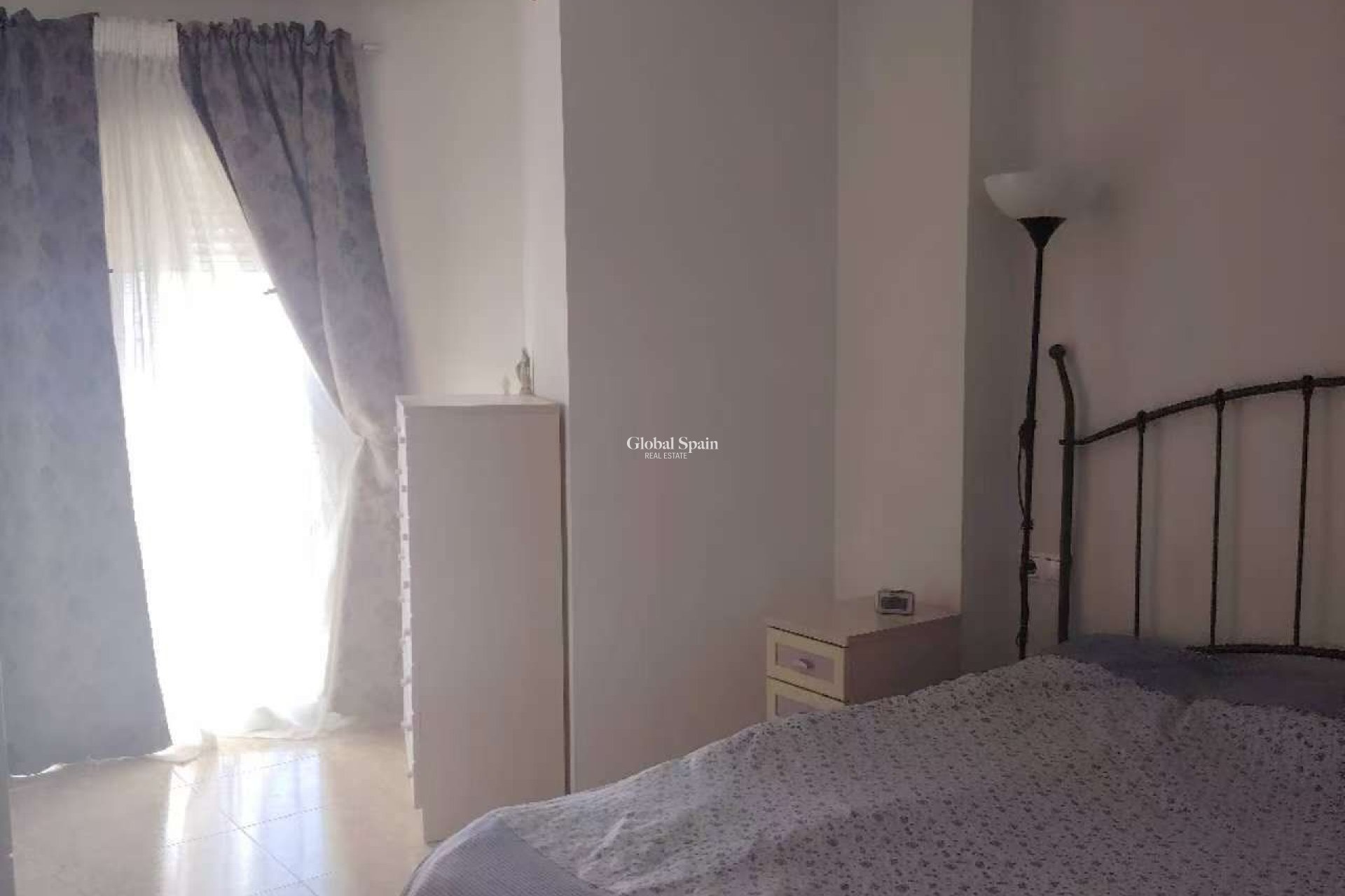 Wiederverkauf - WOHNUNG -
TORREVIEJA - Costa Blanca