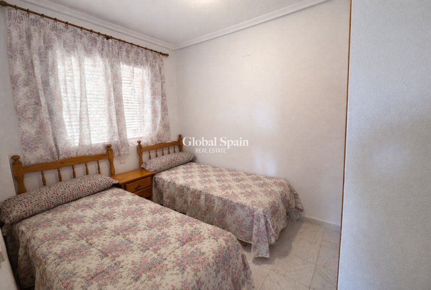 Wiederverkauf - WOHNUNG -
TORREVIEJA - Costa Blanca
