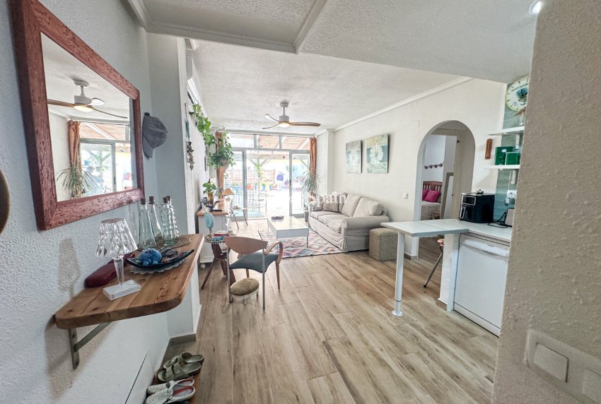 Wiederverkauf - WOHNUNG -
TORREVIEJA - Costa Blanca