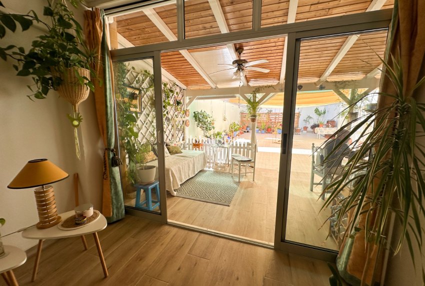 Wiederverkauf - WOHNUNG -
TORREVIEJA - Costa Blanca