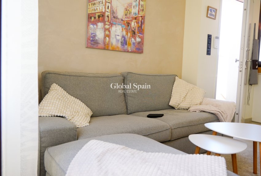 Wiederverkauf - WOHNUNG -
TORREVIEJA - Costa Blanca