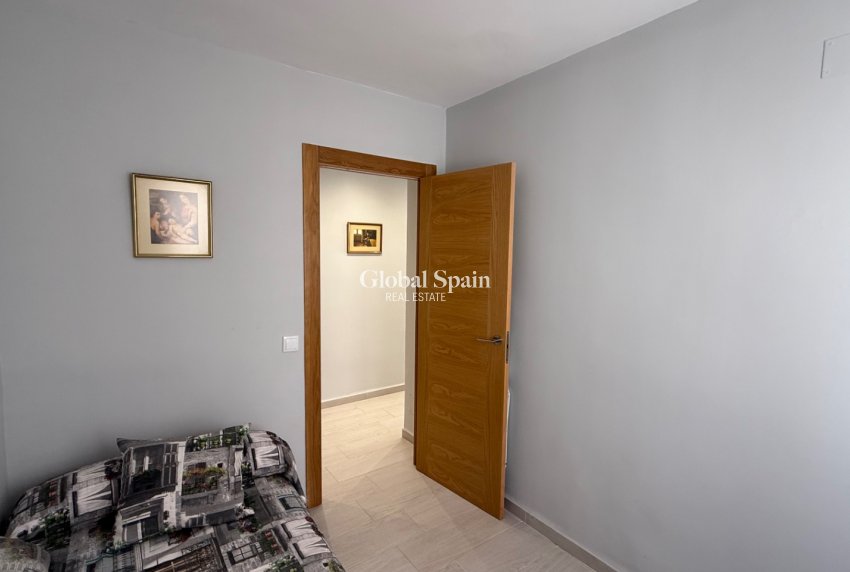 Wiederverkauf - WOHNUNG -
TORREVIEJA - Costa Blanca