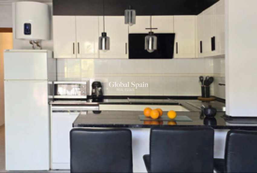 Wiederverkauf - WOHNUNG -
TORREVIEJA - Costa Blanca