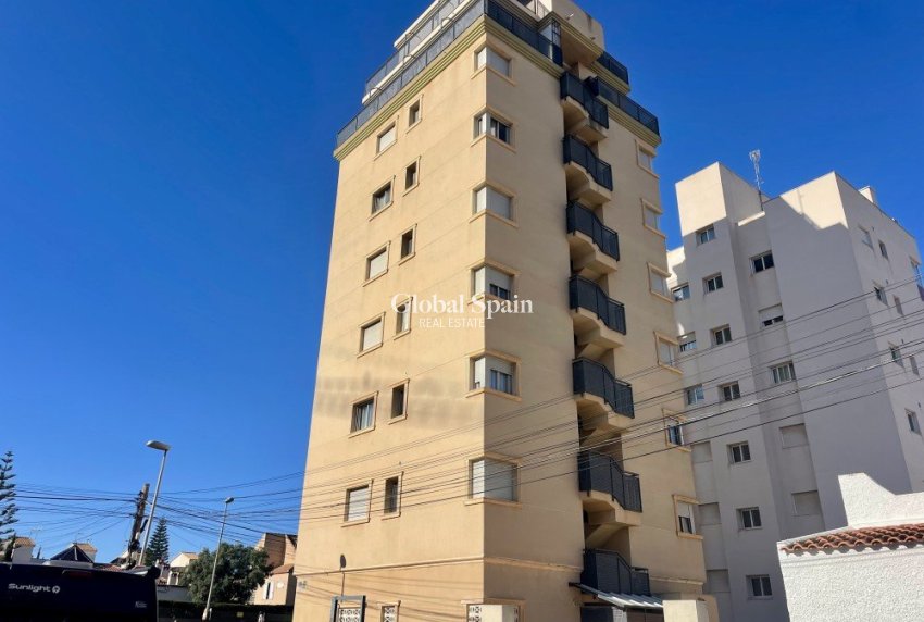 Wiederverkauf - WOHNUNG -
TORREVIEJA - Costa Blanca