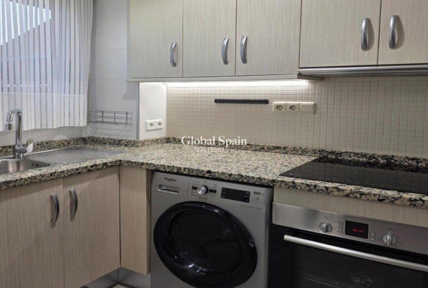 Wiederverkauf - WOHNUNG -
TORREVIEJA - Costa Blanca