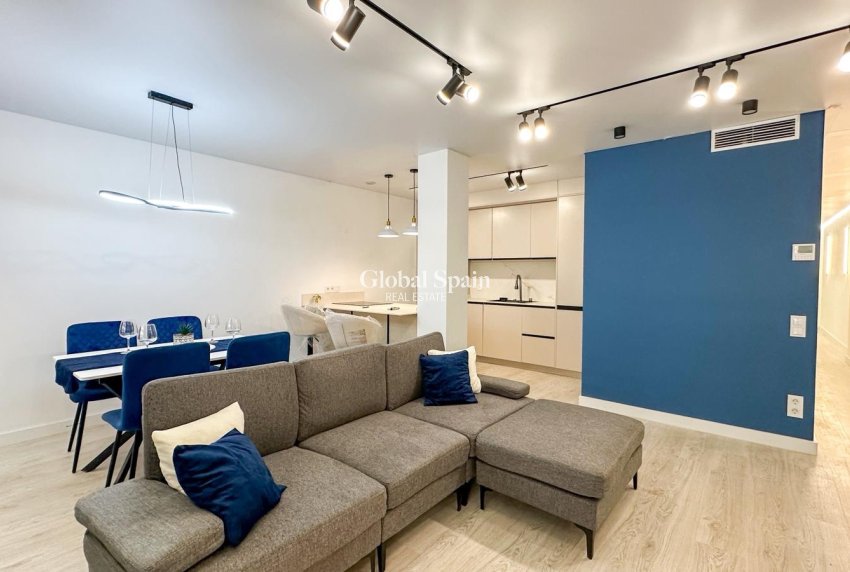 Wiederverkauf - WOHNUNG -
TORREVIEJA - Costa Blanca