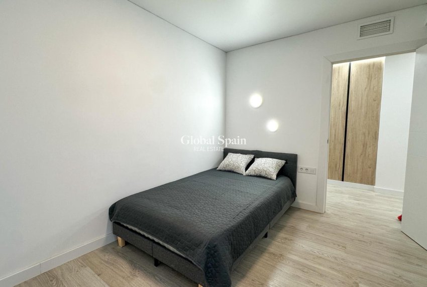 Wiederverkauf - WOHNUNG -
TORREVIEJA - Costa Blanca