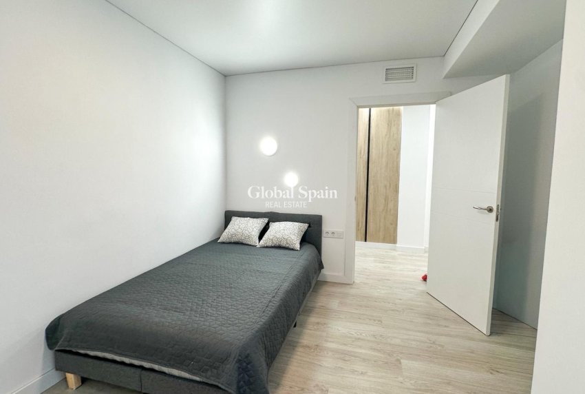 Wiederverkauf - WOHNUNG -
TORREVIEJA - Costa Blanca