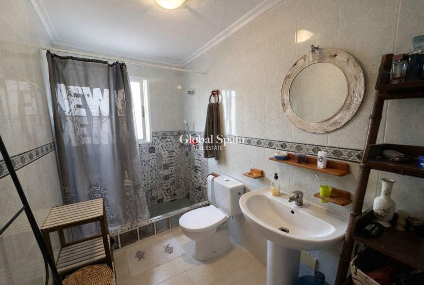 Wiederverkauf - WOHNUNG -
TORREVIEJA - Costa Blanca