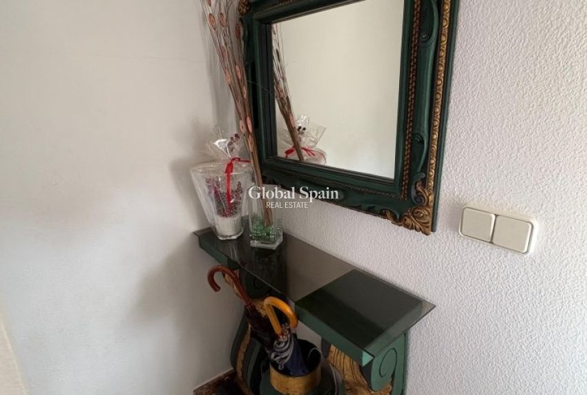 Wiederverkauf - WOHNUNG -
TORREVIEJA - Costa Blanca