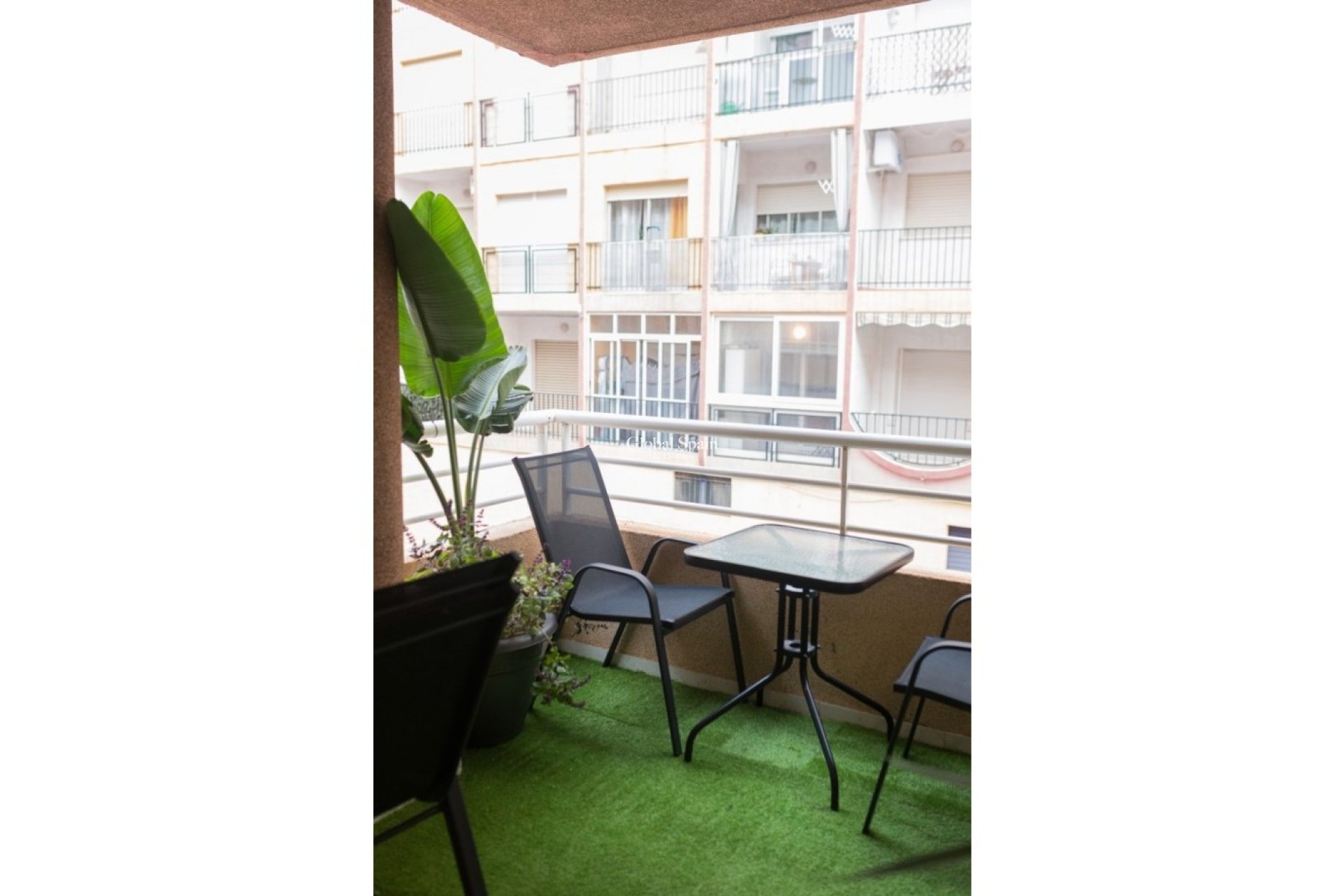 Wiederverkauf - WOHNUNG -
TORREVIEJA - Costa Blanca