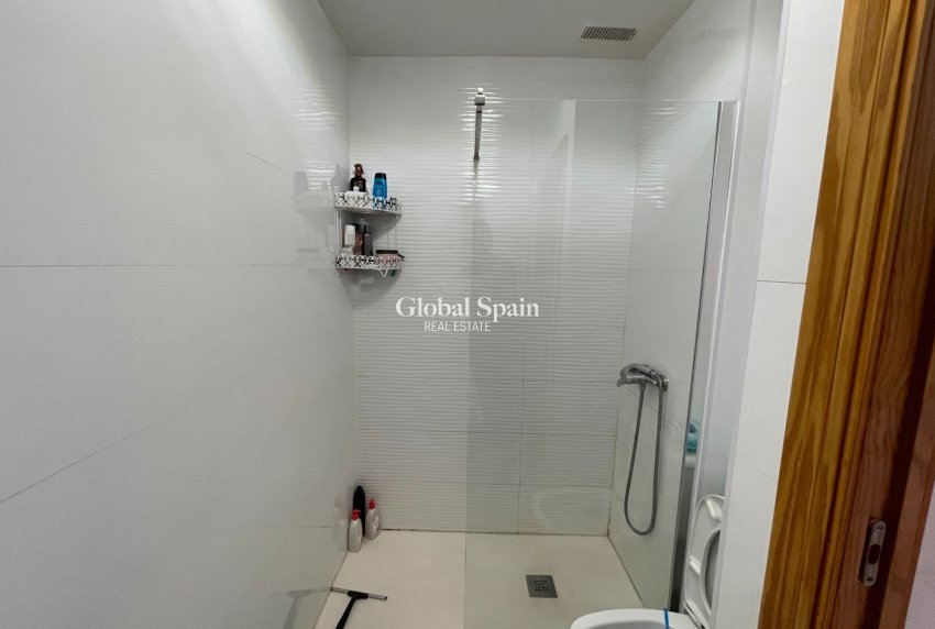 Wiederverkauf - WOHNUNG -
TORREVIEJA - Costa Blanca