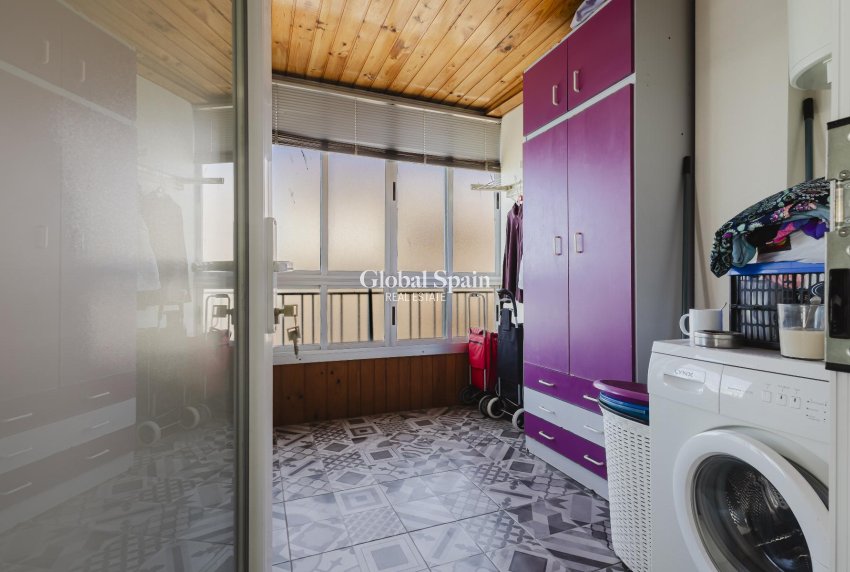 Wiederverkauf - WOHNUNG -
TORREVIEJA - Costa Blanca