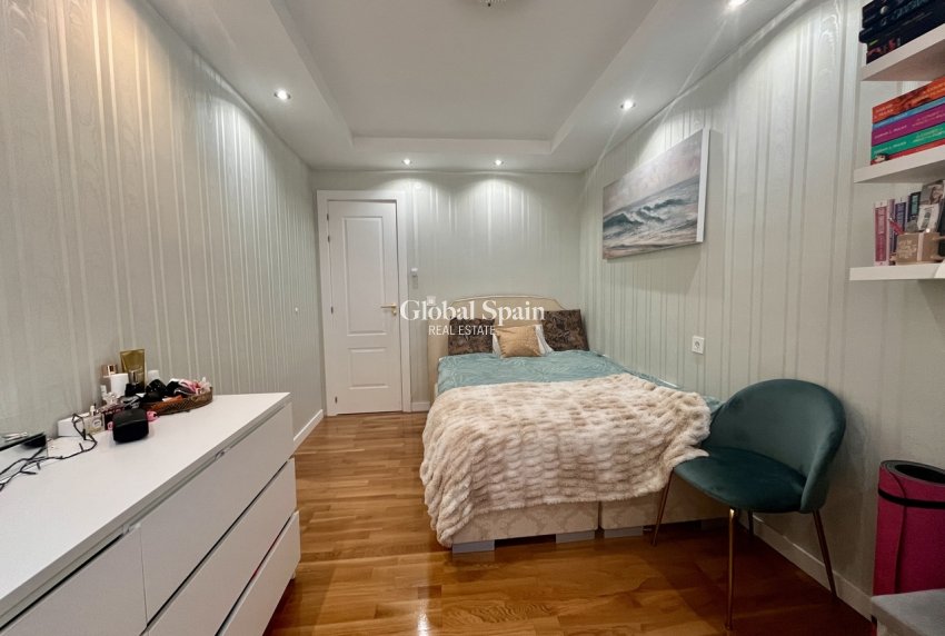 Wiederverkauf - WOHNUNG -
TORREVIEJA - Costa Blanca