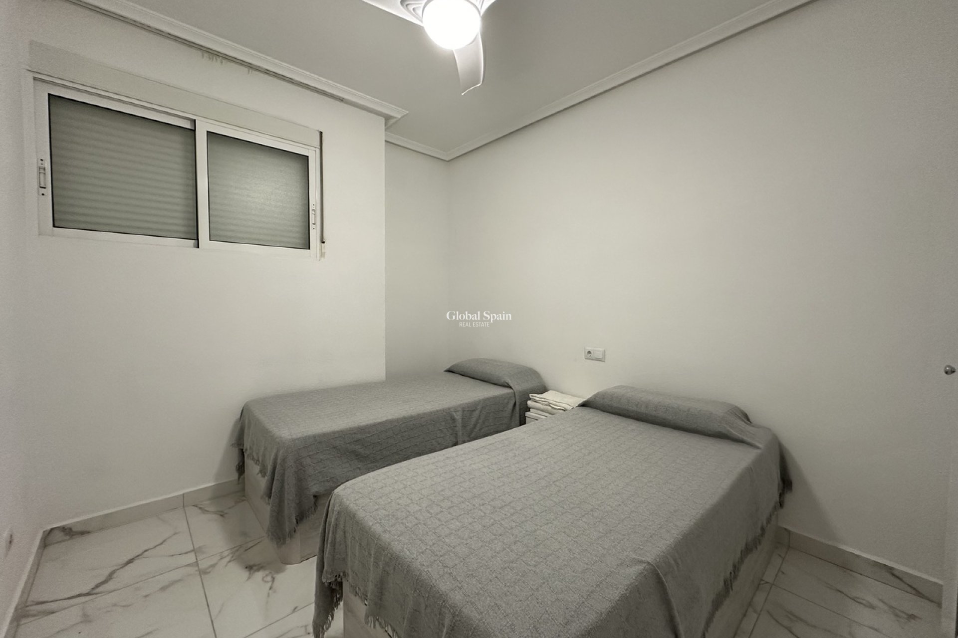 Wiederverkauf - WOHNUNG -
TORREVIEJA - Costa Blanca