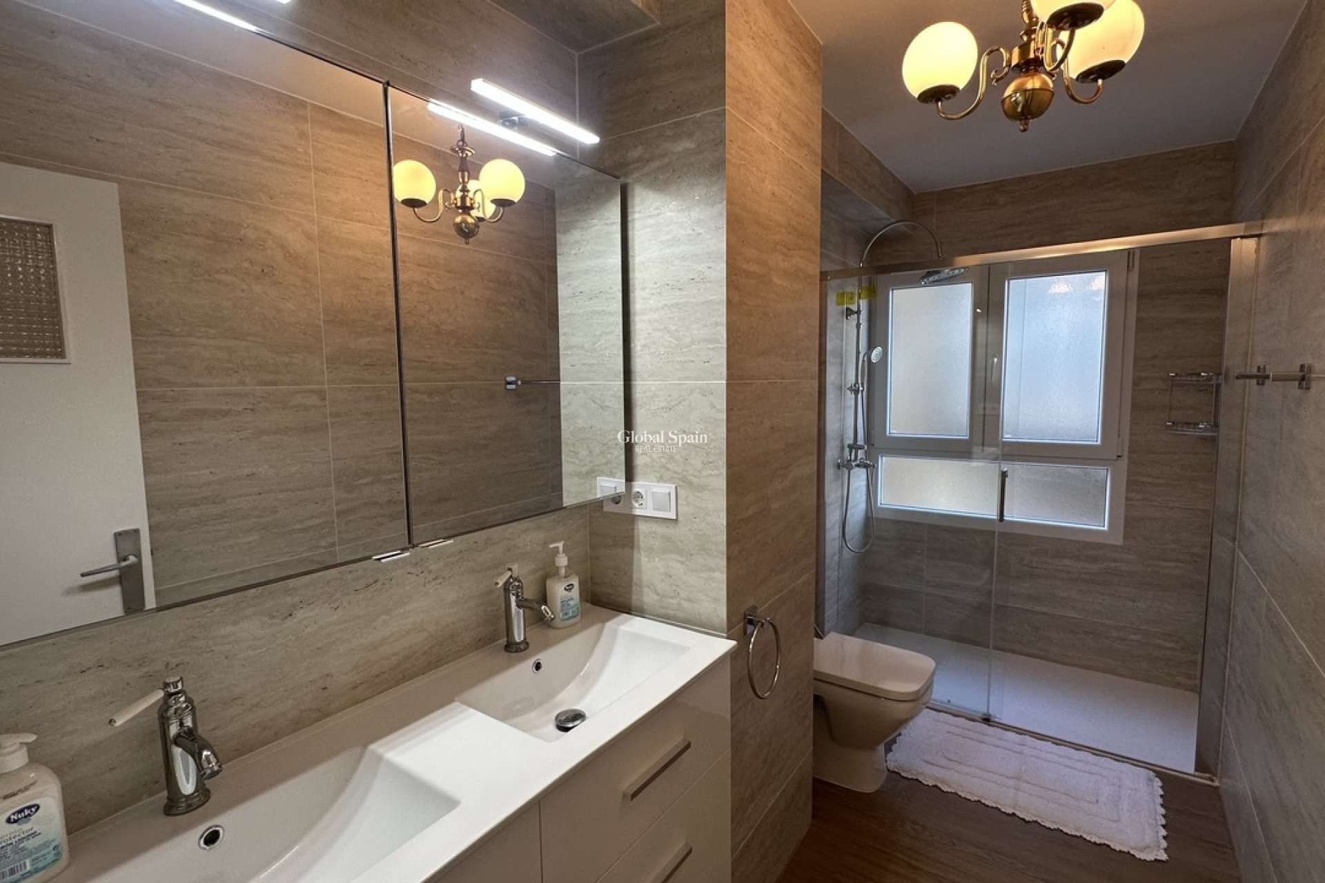 Wiederverkauf - WOHNUNG -
TORREVIEJA - Costa Blanca