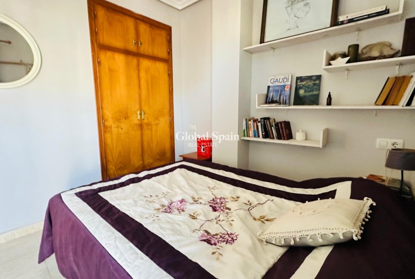 Wiederverkauf - WOHNUNG -
TORREVIEJA - Costa Blanca