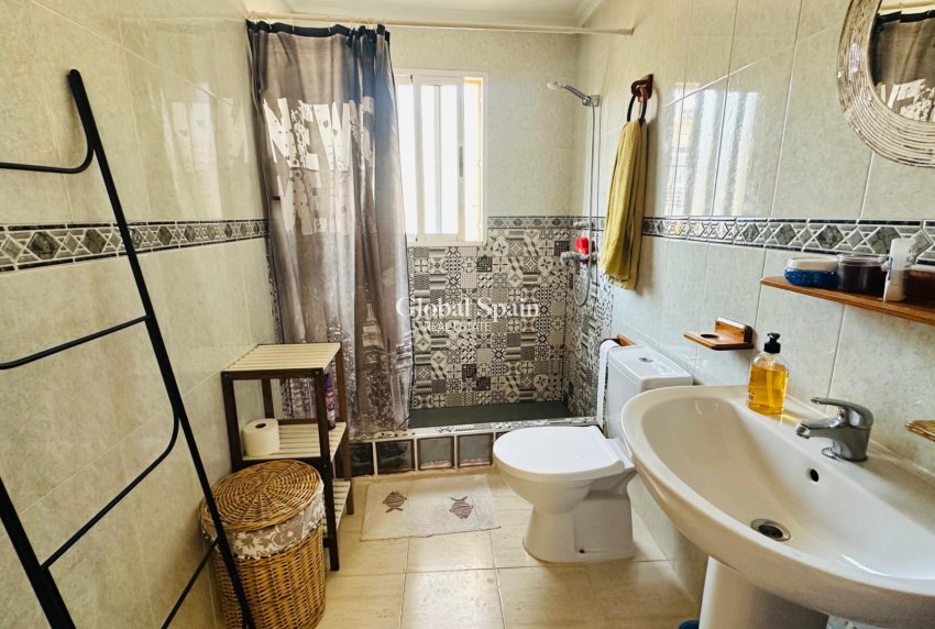 Wiederverkauf - WOHNUNG -
TORREVIEJA - Costa Blanca