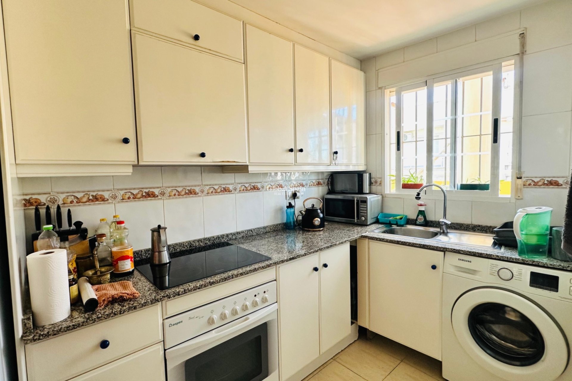 Wiederverkauf - WOHNUNG -
TORREVIEJA - Costa Blanca