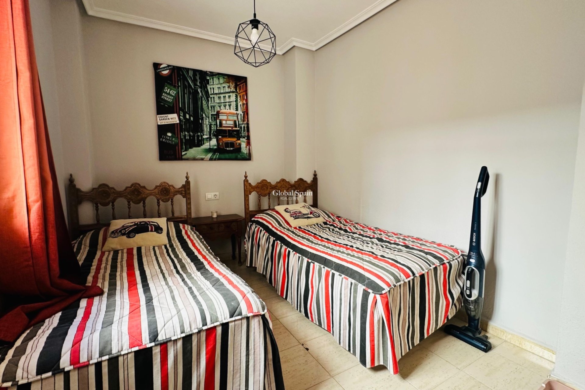 Wiederverkauf - WOHNUNG -
TORREVIEJA - Costa Blanca