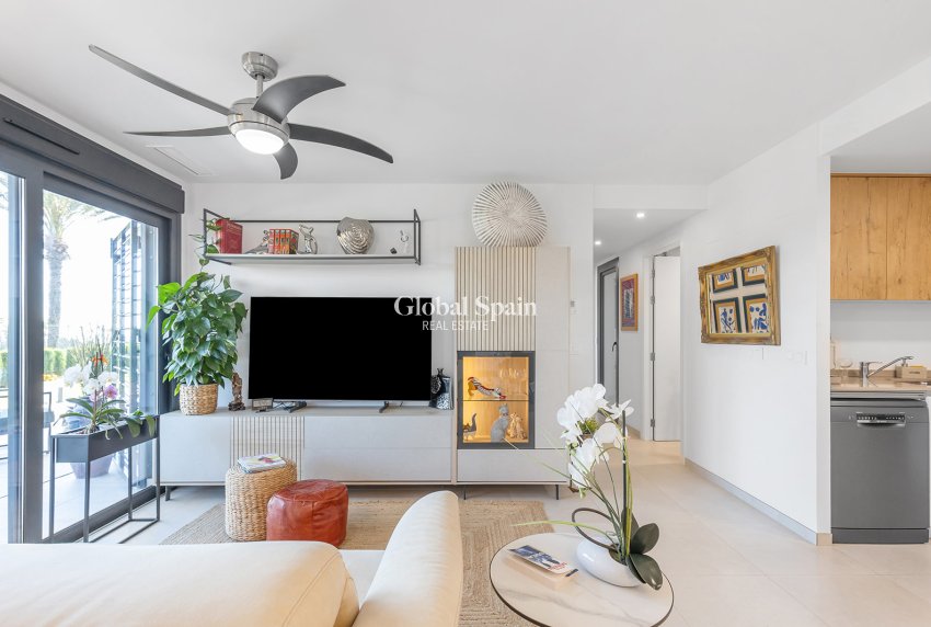 Wiederverkauf - WOHNUNG -
TORREVIEJA - Costa Blanca