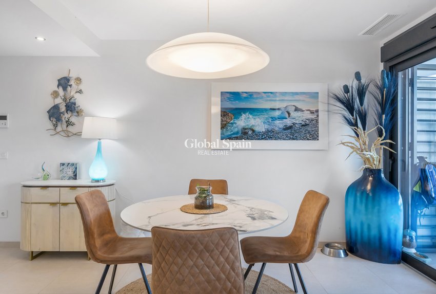 Wiederverkauf - WOHNUNG -
TORREVIEJA - Costa Blanca