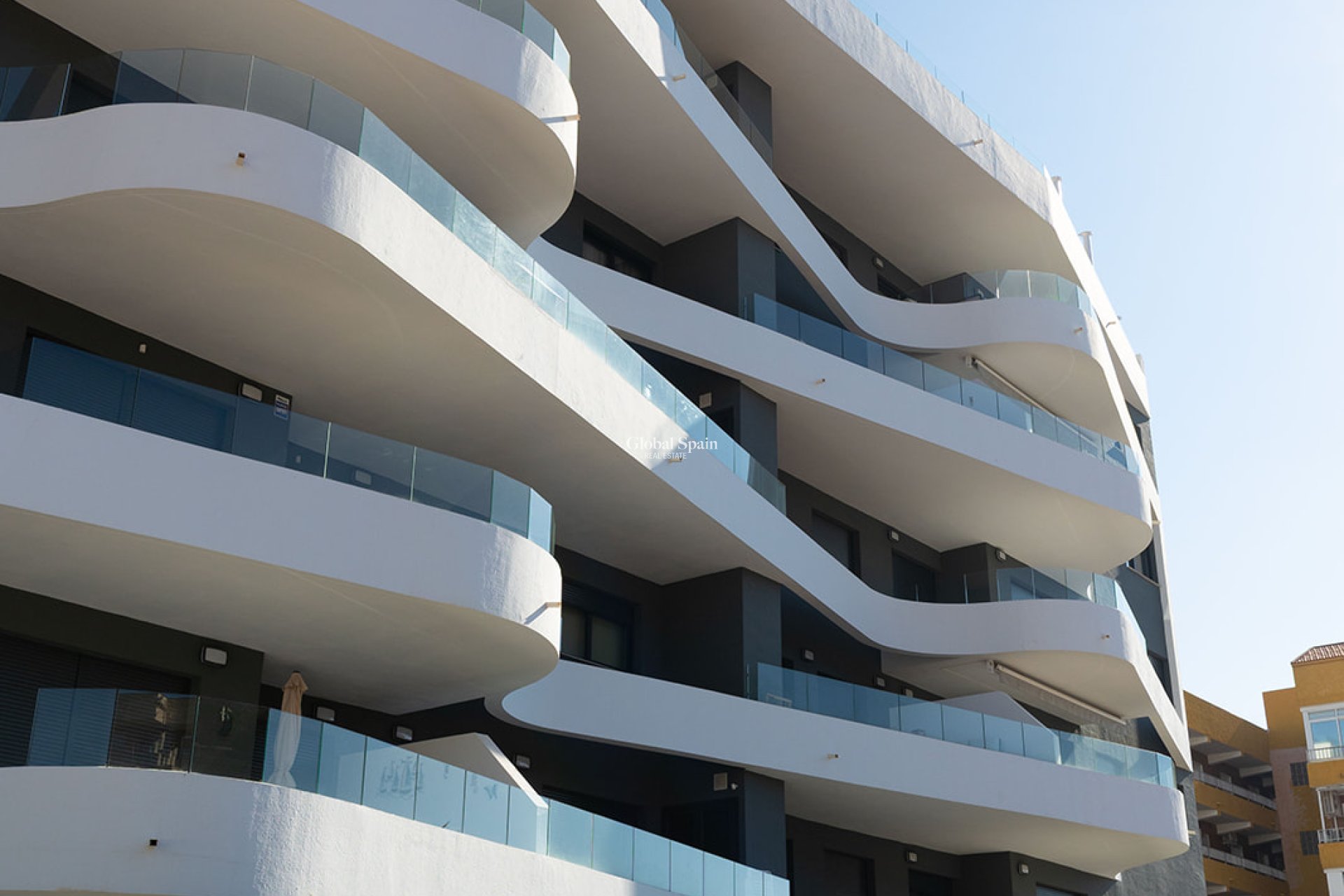 Wiederverkauf - WOHNUNG -
TORREVIEJA - Costa Blanca