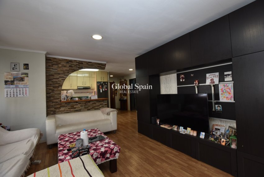 Wiederverkauf - WOHNUNG -
TORREVIEJA - Costa Blanca