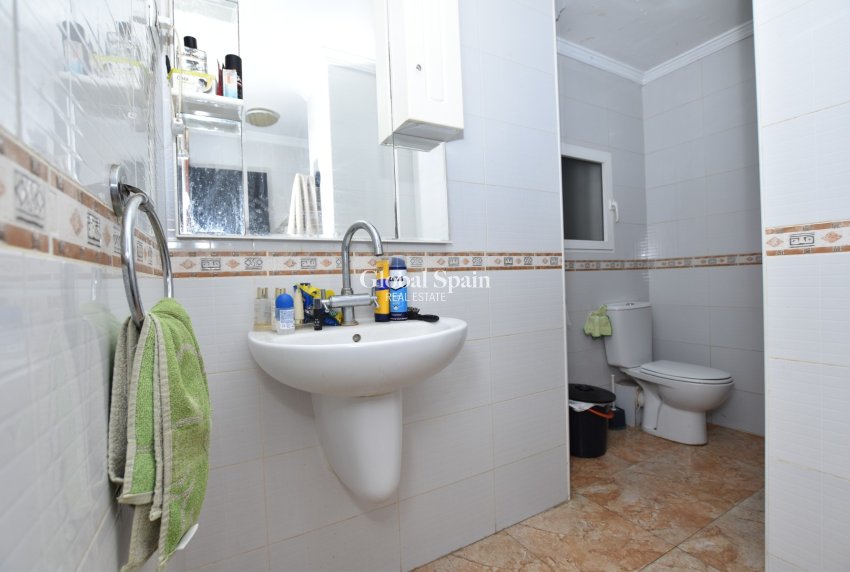 Wiederverkauf - WOHNUNG -
TORREVIEJA - Costa Blanca