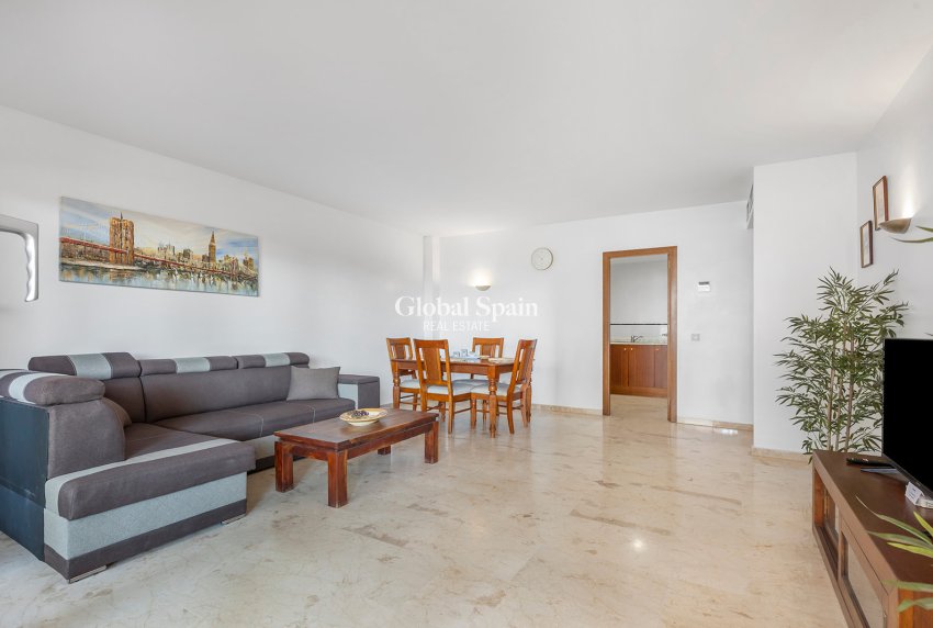 Wiederverkauf - WOHNUNG -
TORREVIEJA - Costa Blanca