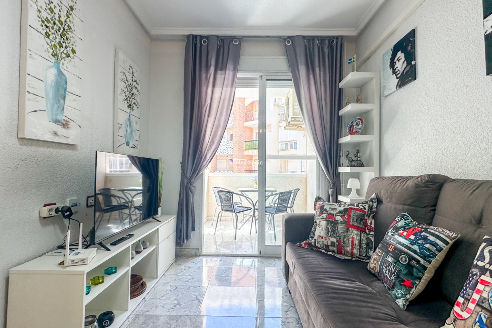 Wiederverkauf - WOHNUNG -
TORREVIEJA - Costa Blanca