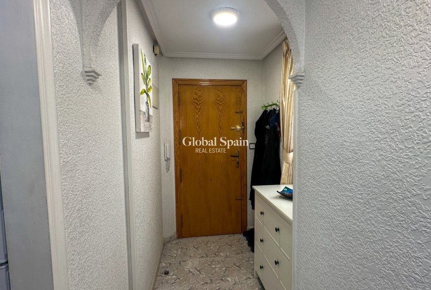 Wiederverkauf - WOHNUNG -
TORREVIEJA - Costa Blanca