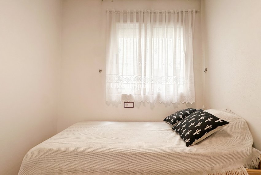 Wiederverkauf - WOHNUNG -
TORREVIEJA - Costa Blanca