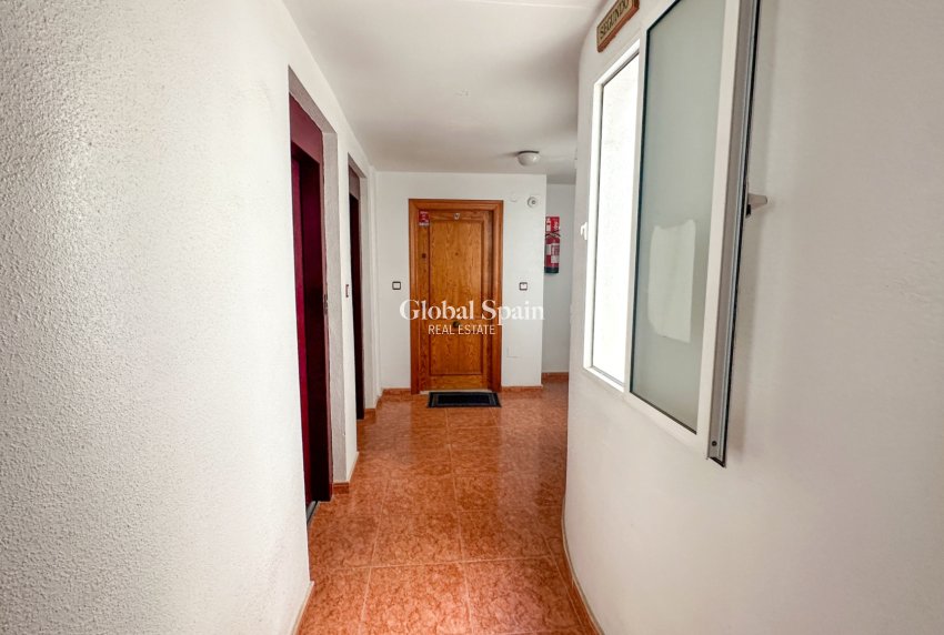 Wiederverkauf - WOHNUNG -
TORREVIEJA - Costa Blanca