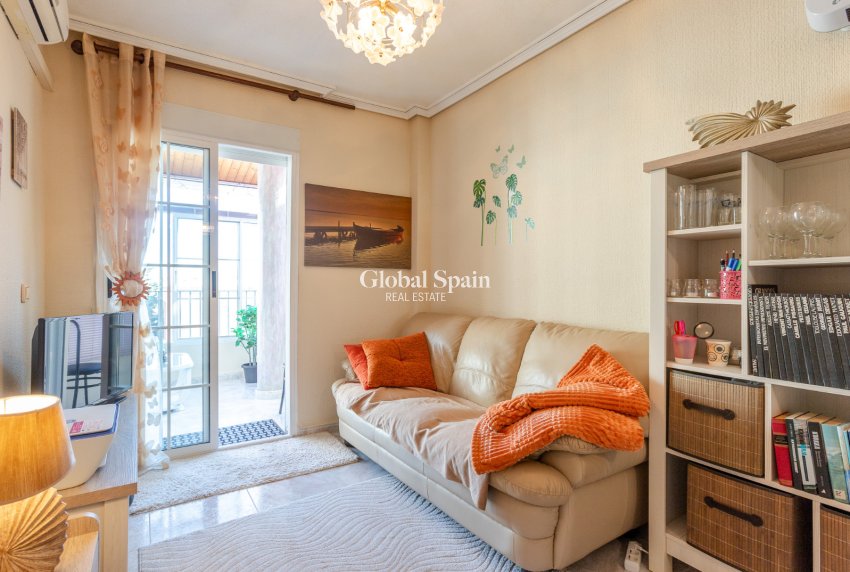 Wiederverkauf - WOHNUNG -
TORREVIEJA - Costa Blanca