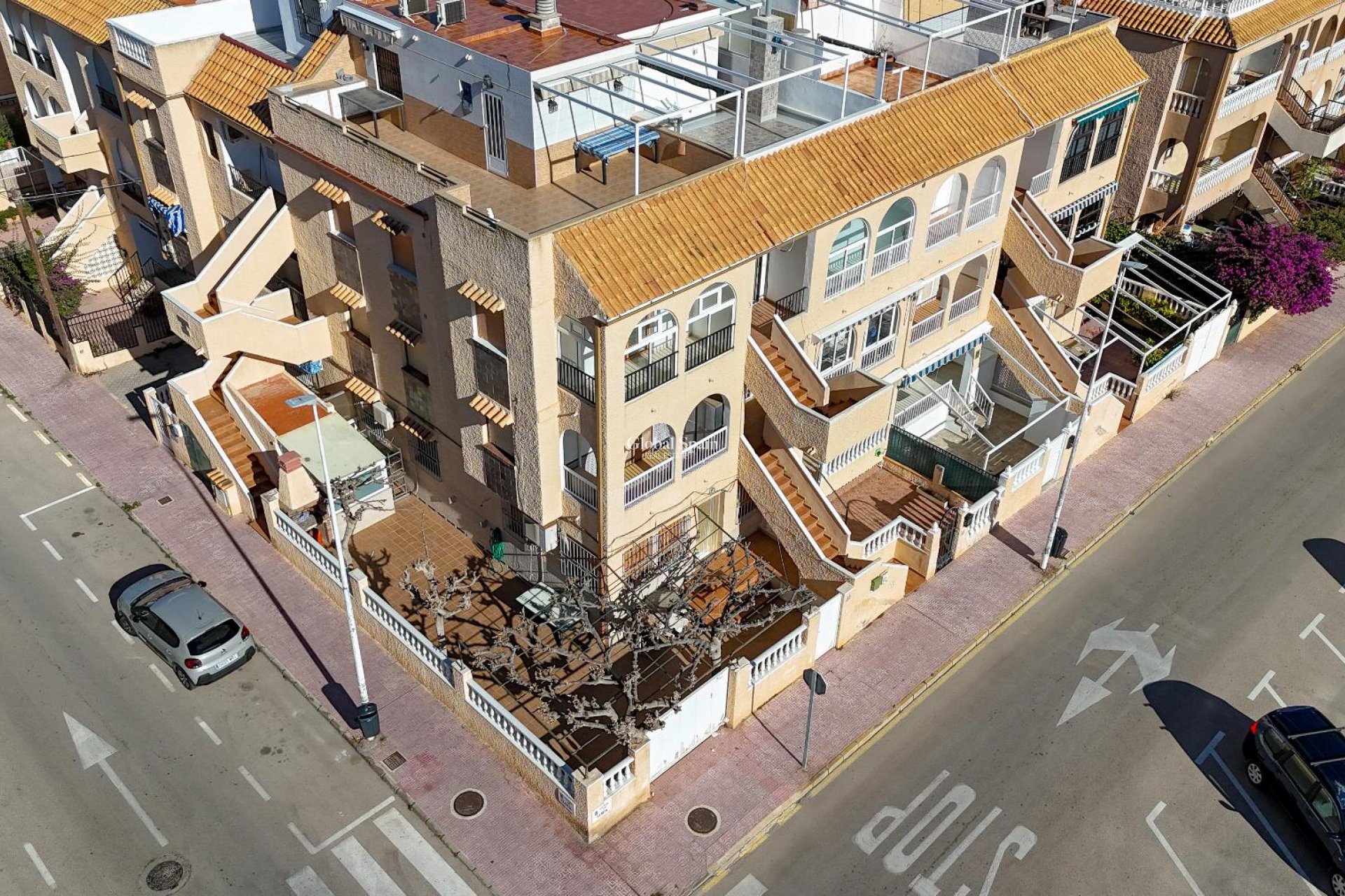 Wiederverkauf - WOHNUNG -
TORREVIEJA - Costa Blanca