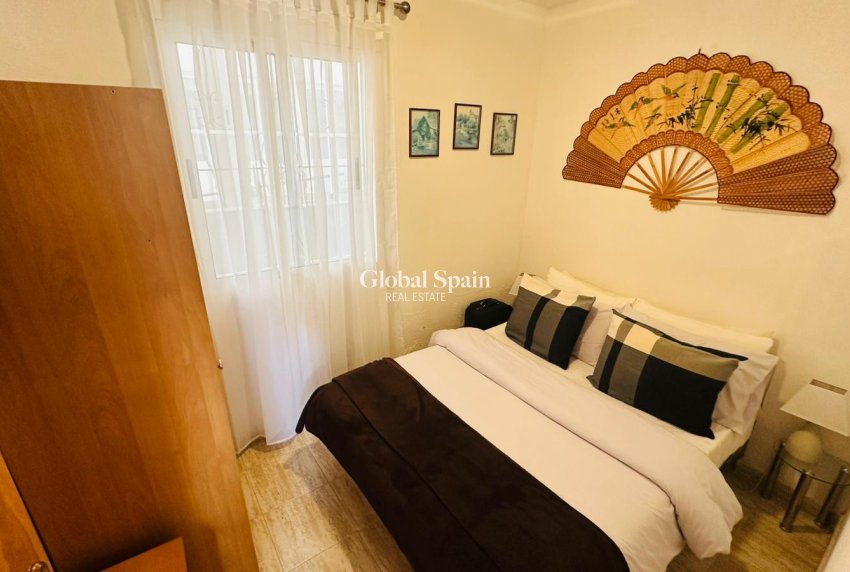 Wiederverkauf - WOHNUNG -
TORREVIEJA - Costa Blanca