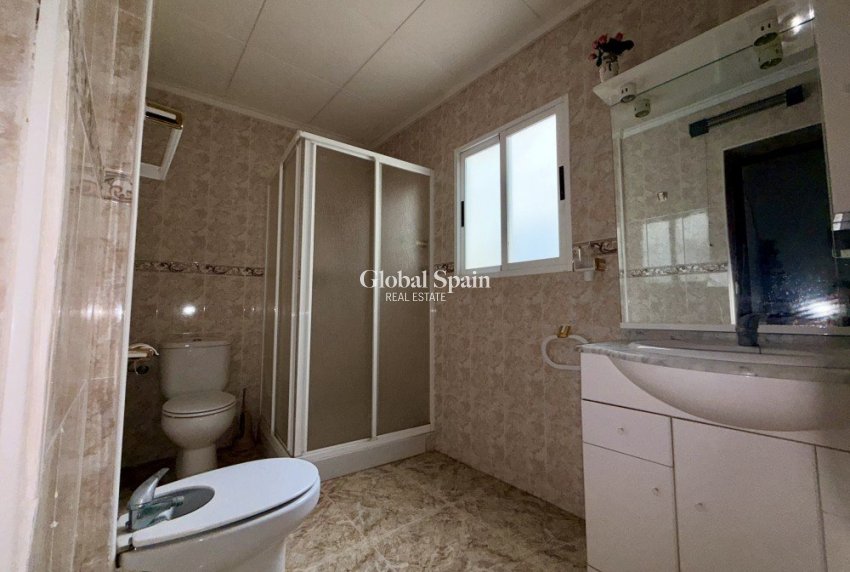 Wiederverkauf - WOHNUNG -
TORREVIEJA - Costa Blanca
